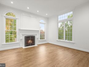 1404 Wynhurst Lane, Vienna VA 22182