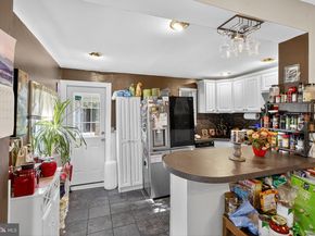 209 Amosland Road, Holmes PA 19043