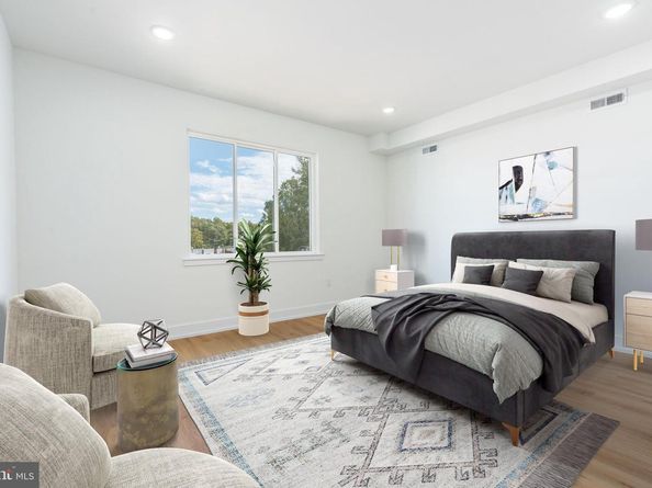 737 N 42nd Street, Philadelphia PA 19104