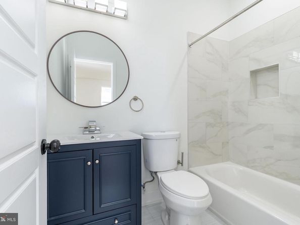 737 N 42nd Street, Philadelphia PA 19104