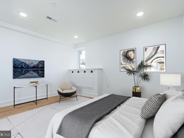 737 N 42nd Street, Philadelphia PA 19104