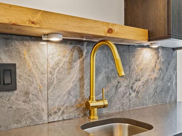 2715 W Flora Street, Philadelphia PA 19121