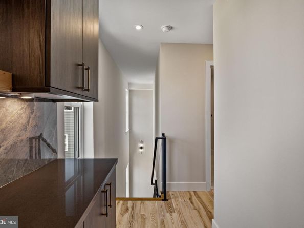 2715 W Flora Street, Philadelphia PA 19121