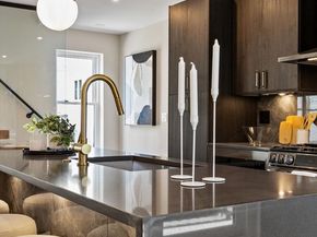 2715 W Flora Street, Philadelphia PA 19121