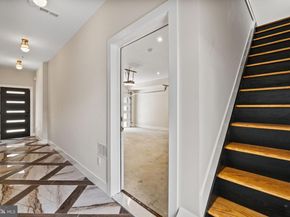 2715 W Flora Street, Philadelphia PA 19121