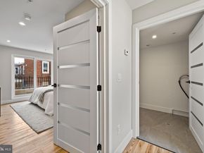 2715 W Flora Street, Philadelphia PA 19121