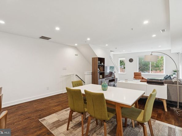 1022 S 2nd Street 2, Philadelphia PA 19147