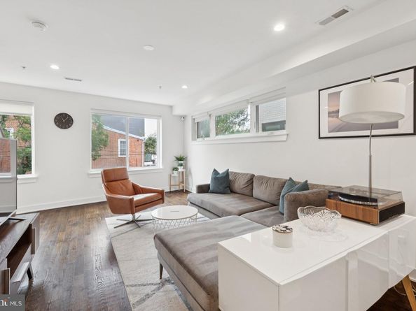 1022 S 2nd Street 2, Philadelphia PA 19147