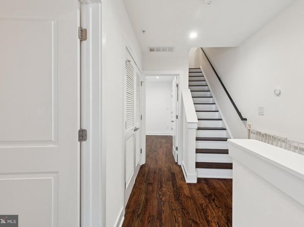 1022 S 2nd Street 2, Philadelphia PA 19147