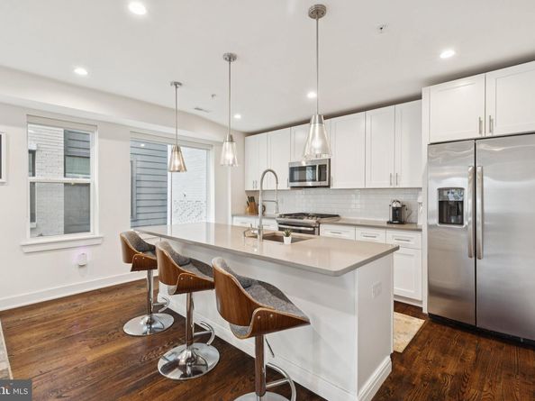 1022 S 2nd Street 2, Philadelphia PA 19147