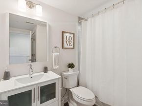 1022 S 2nd Street 2, Philadelphia PA 19147
