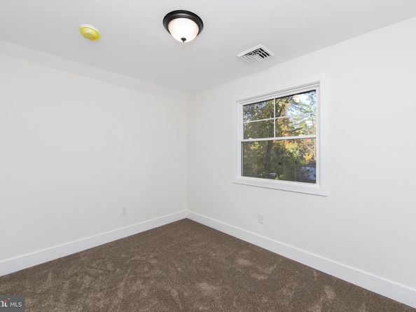 22 Scenic Road, Springfield PA 19064