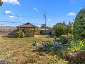 34 Tulip Lane, Levittown PA 19054