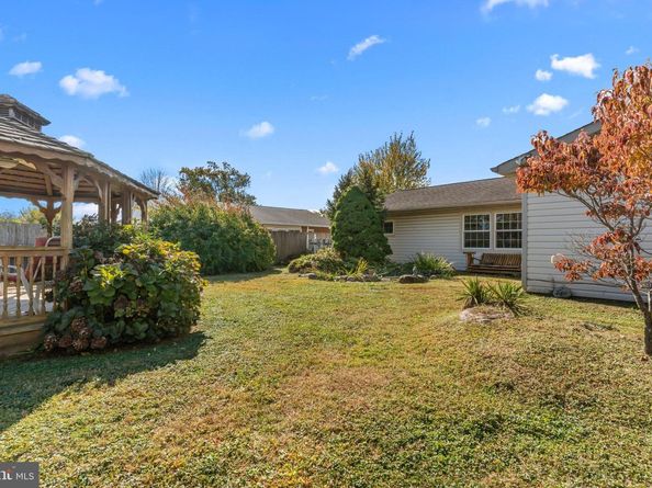 34 Tulip Lane, Levittown PA 19054