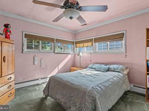 34 Tulip Lane, Levittown PA 19054