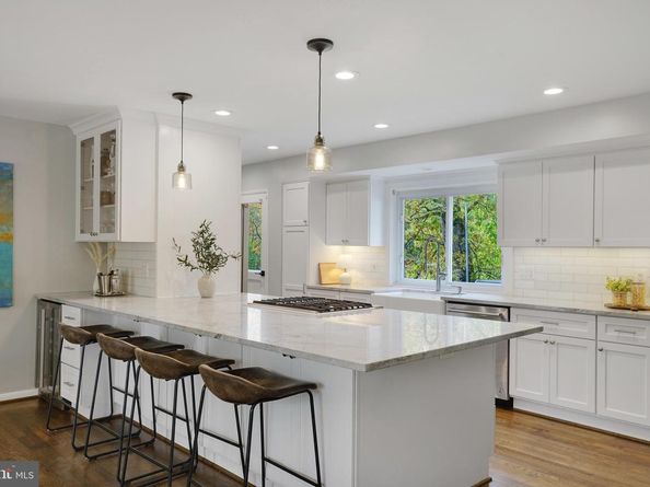 3422 Barger Drive, Falls Church VA 22044