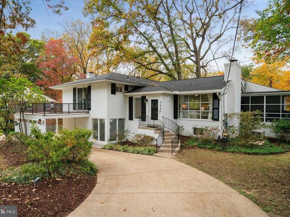 3422 Barger Drive, Falls Church VA 22044