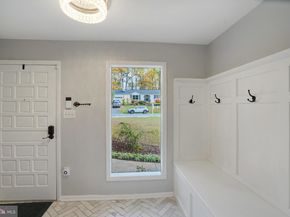 3422 Barger Drive, Falls Church VA 22044