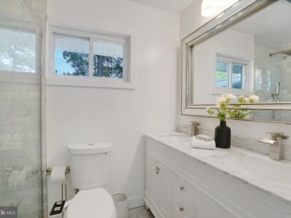 3422 Barger Drive, Falls Church VA 22044