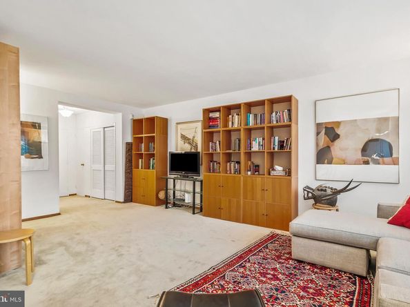2475 Virginia Avenue NW 223, Washington DC 20037