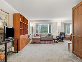 2475 Virginia Avenue NW 223, Washington DC 20037