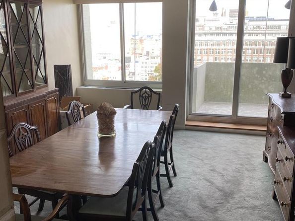 604 S Washington Square 1712, Philadelphia PA 19106