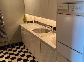 604 S Washington Square 1712, Philadelphia PA 19106