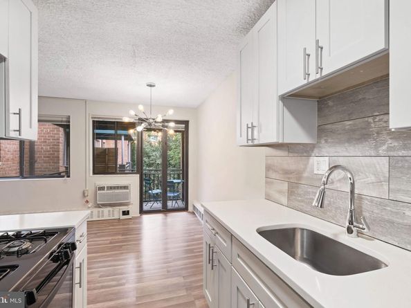 2325 42nd Street NW 420, Washington DC 20007