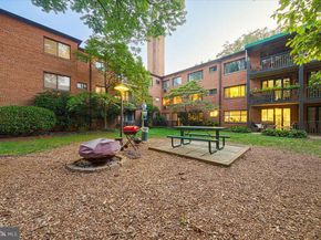 2325 42nd Street NW 420, Washington DC 20007