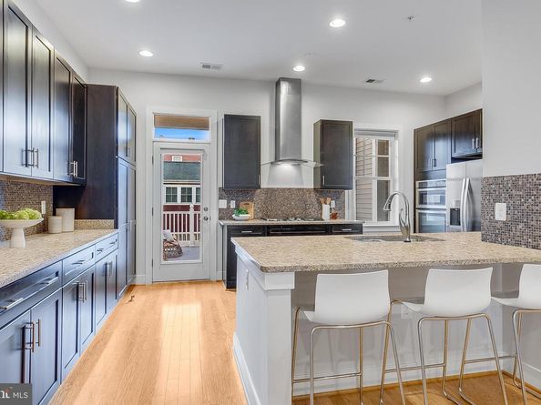 710 Diamond Avenue, Alexandria VA 22301