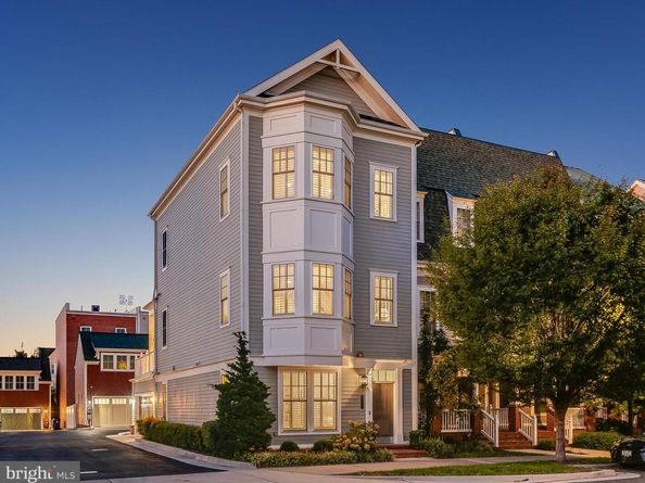 710 Diamond Avenue, Alexandria VA 22301