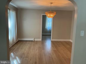 241 Fairview Road, Crum Lynne PA 19022