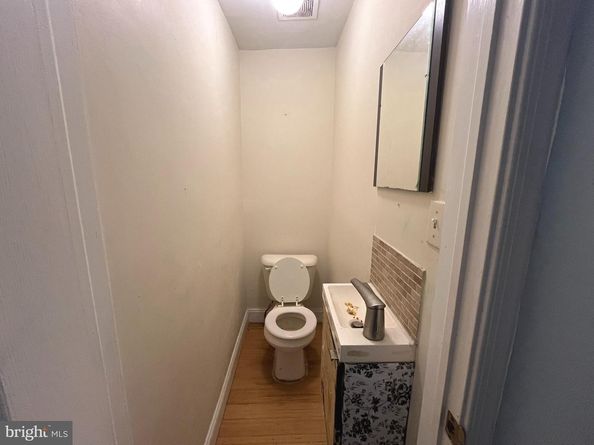 2035 W Oxford Street, Philadelphia PA 19121