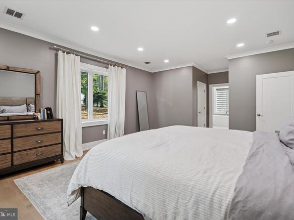 820 Darby Paoli Road, Newtown Square PA 19073