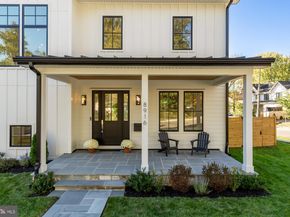 8916 Oneida Lane, Bethesda MD 20817