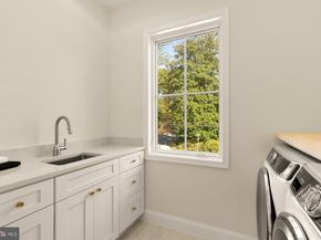8916 Oneida Lane, Bethesda MD 20817