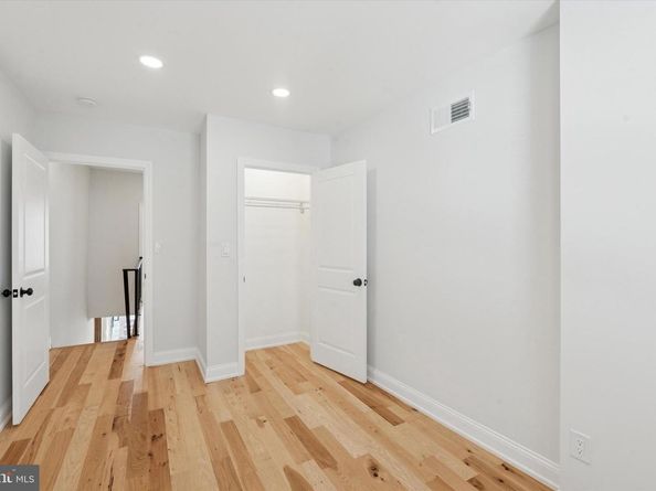 2442 S Mildred Street, Philadelphia PA 19148