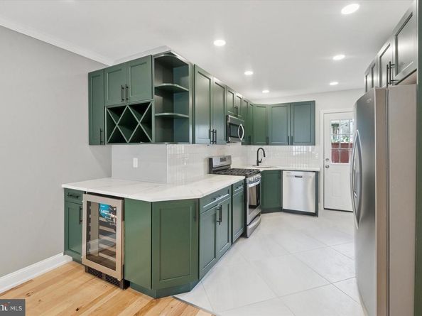 2442 S Mildred Street, Philadelphia PA 19148