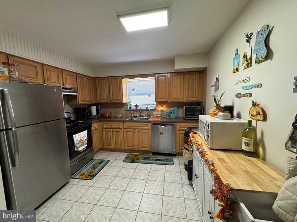 1705 Solly Avenue, Philadelphia PA 19152