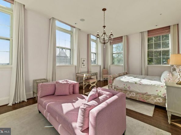 3329 Prospect Street NW 7, Washington DC 20007