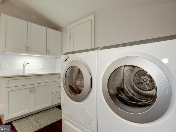 3329 Prospect Street NW 7, Washington DC 20007