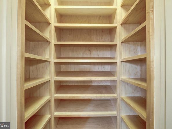 3329 Prospect Street NW 7, Washington DC 20007