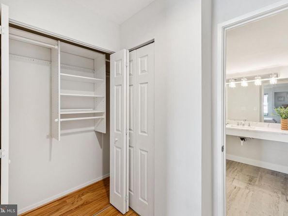 2320 Wisconsin Avenue NW 105, Washington DC 20007