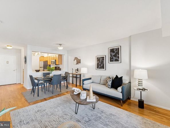 2320 Wisconsin Avenue NW 105, Washington DC 20007