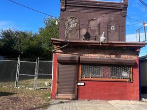 1115 W Erie Avenue, Philadelphia PA 19140