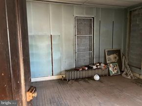1115 W Erie Avenue, Philadelphia PA 19140