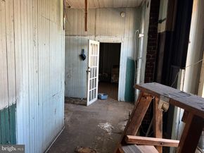 1115 W Erie Avenue, Philadelphia PA 19140