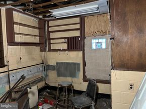 1115 W Erie Avenue, Philadelphia PA 19140