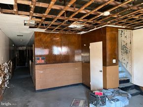 1115 W Erie Avenue, Philadelphia PA 19140