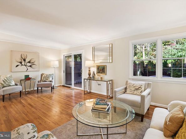 7370 Eldorado Street, Mclean VA 22102